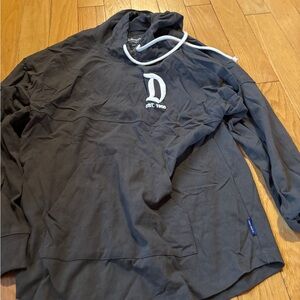 Disneyland spirit jersey size medium